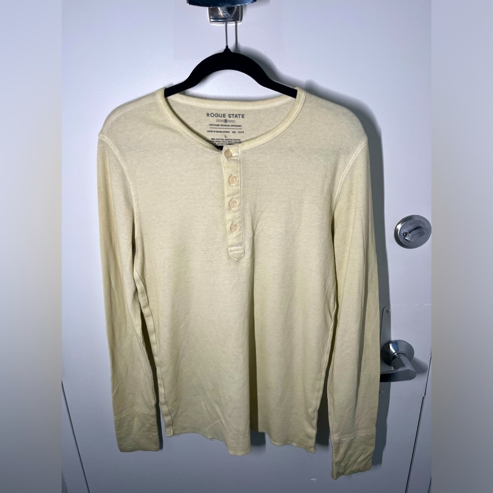 men’s longsleeve shirt light yellow